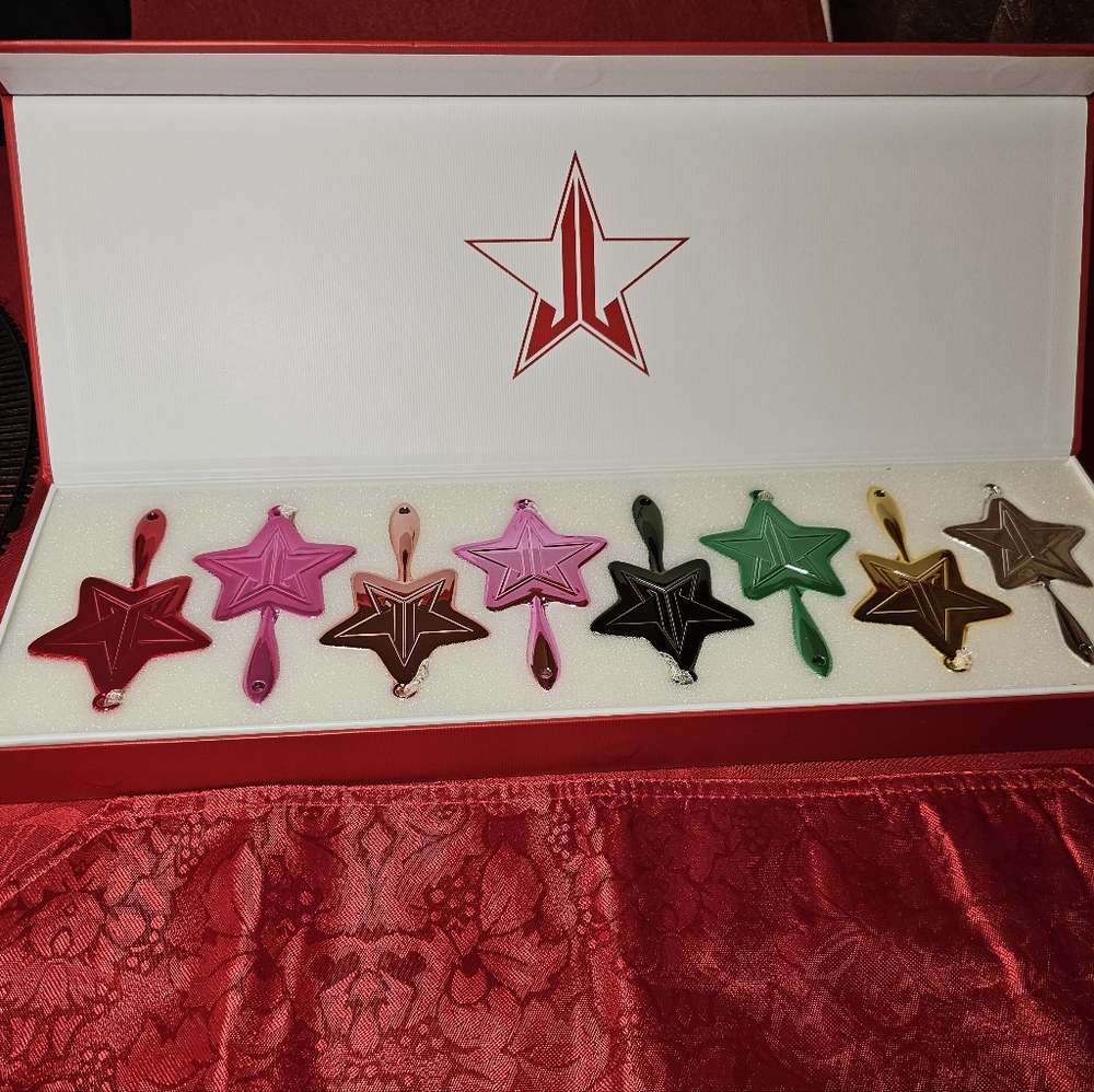 Jeffree Star Chrome Ornament Set